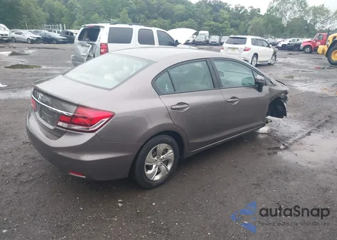 2015 Honda Civic Lx z USA, uszkodzony, nr VIN 19XFB2F50FE229619
